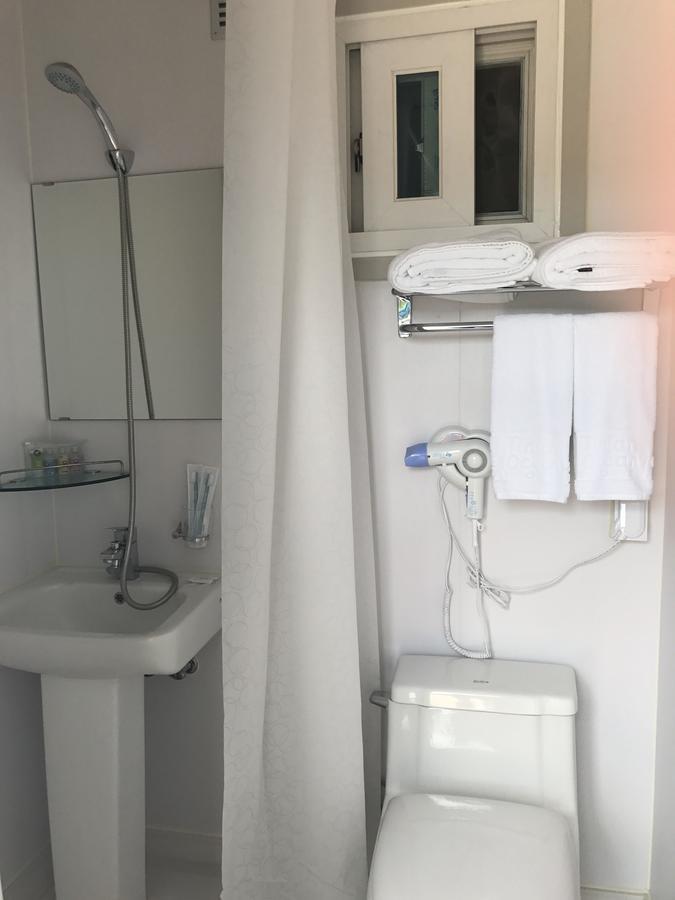 Tinian Oceanview Hotel Екстер'єр фото